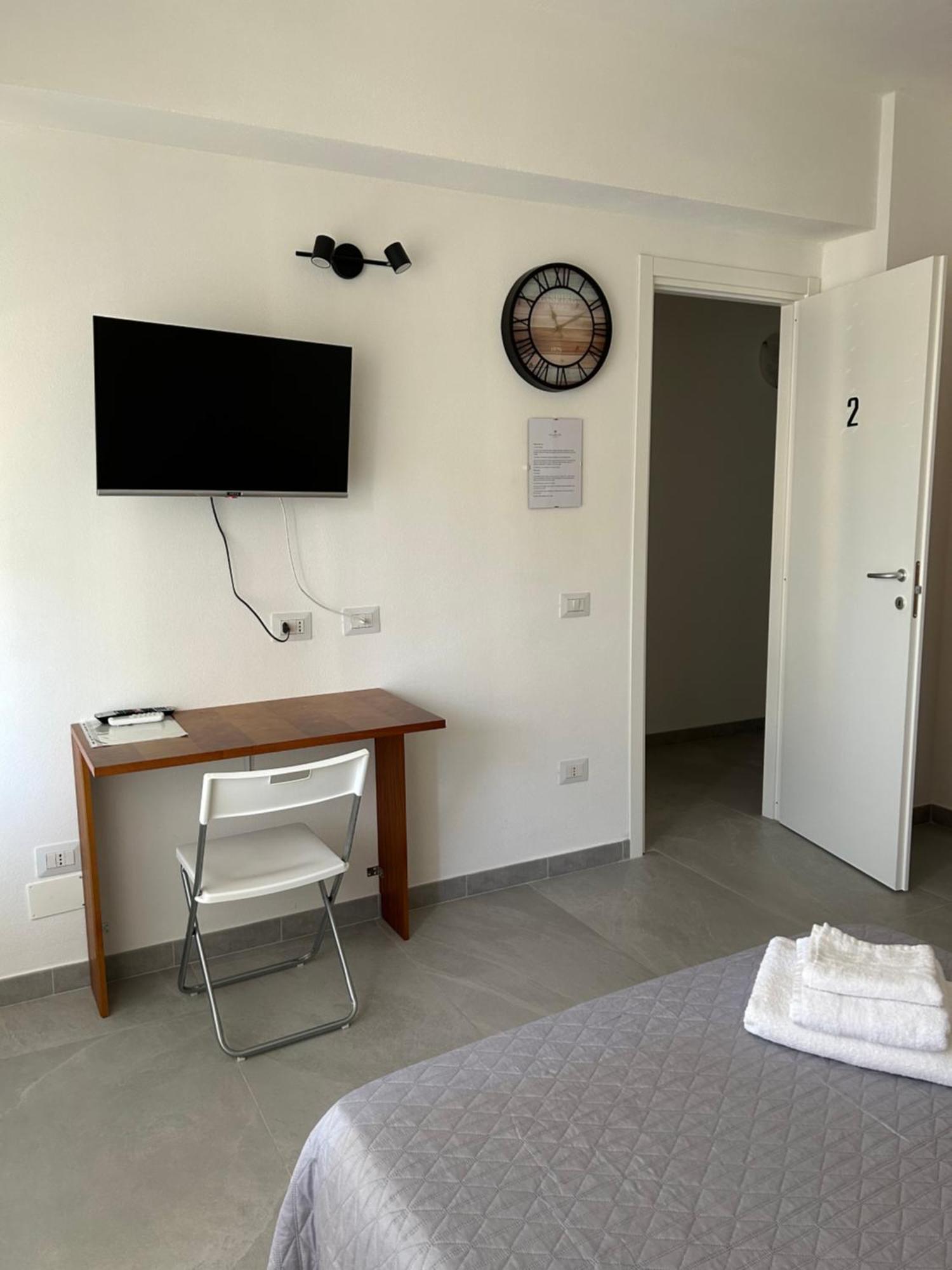 Piccola Flo Rooms Cagliari Exterior foto